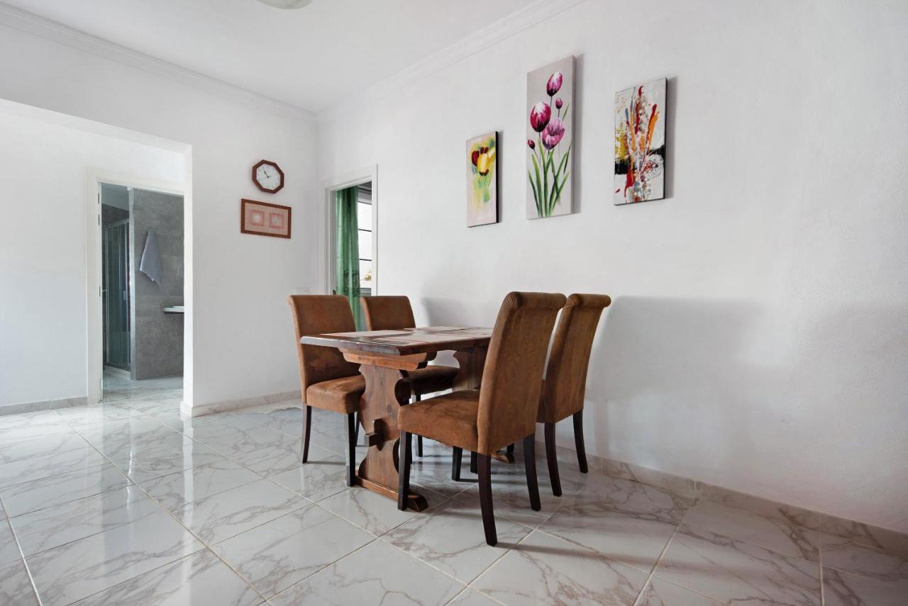 Casa Auxilia Villa Araya  Exterior photo